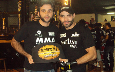 Julio Rodrigues conquista mais um título de MMA